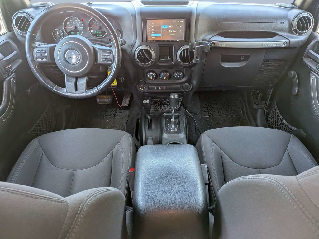 Used 2018 Jeep Wrangler Unlimited Sport image 12