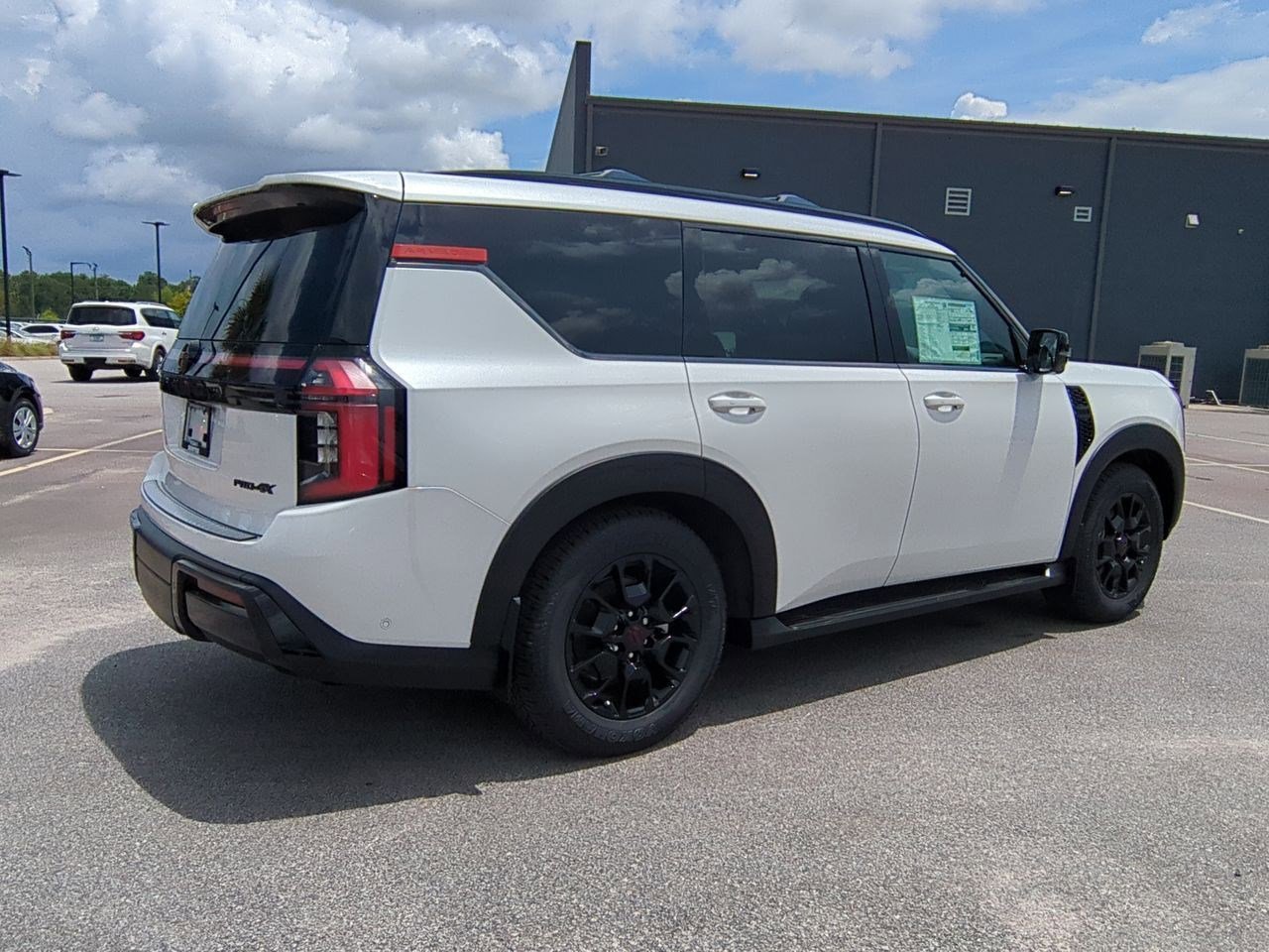 New 2025 Nissan Armada PRO-4X w/ Pro-4X Premium Package AWD/4WD image 4