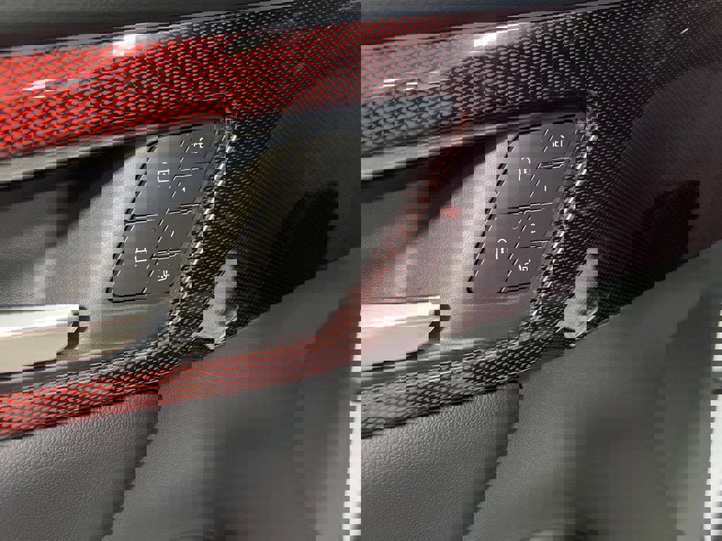 New 2026 Chevrolet Traverse RS w/ LPO, Floor Liner Package image 24