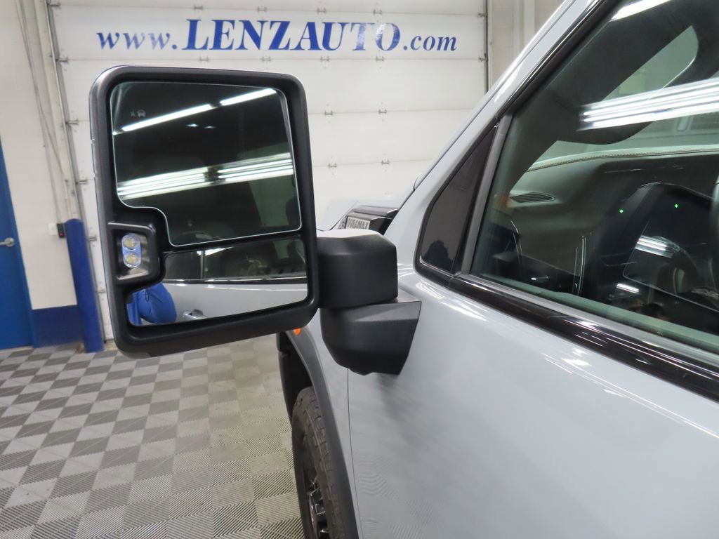 Used 2024 GMC Sierra 2500 AT4 w/ Technology Package AWD/4WD image 81