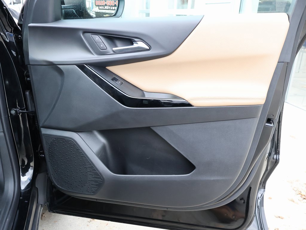 Certified 2026 Chevrolet Equinox ACTIV w/ Convenience Package III image 31