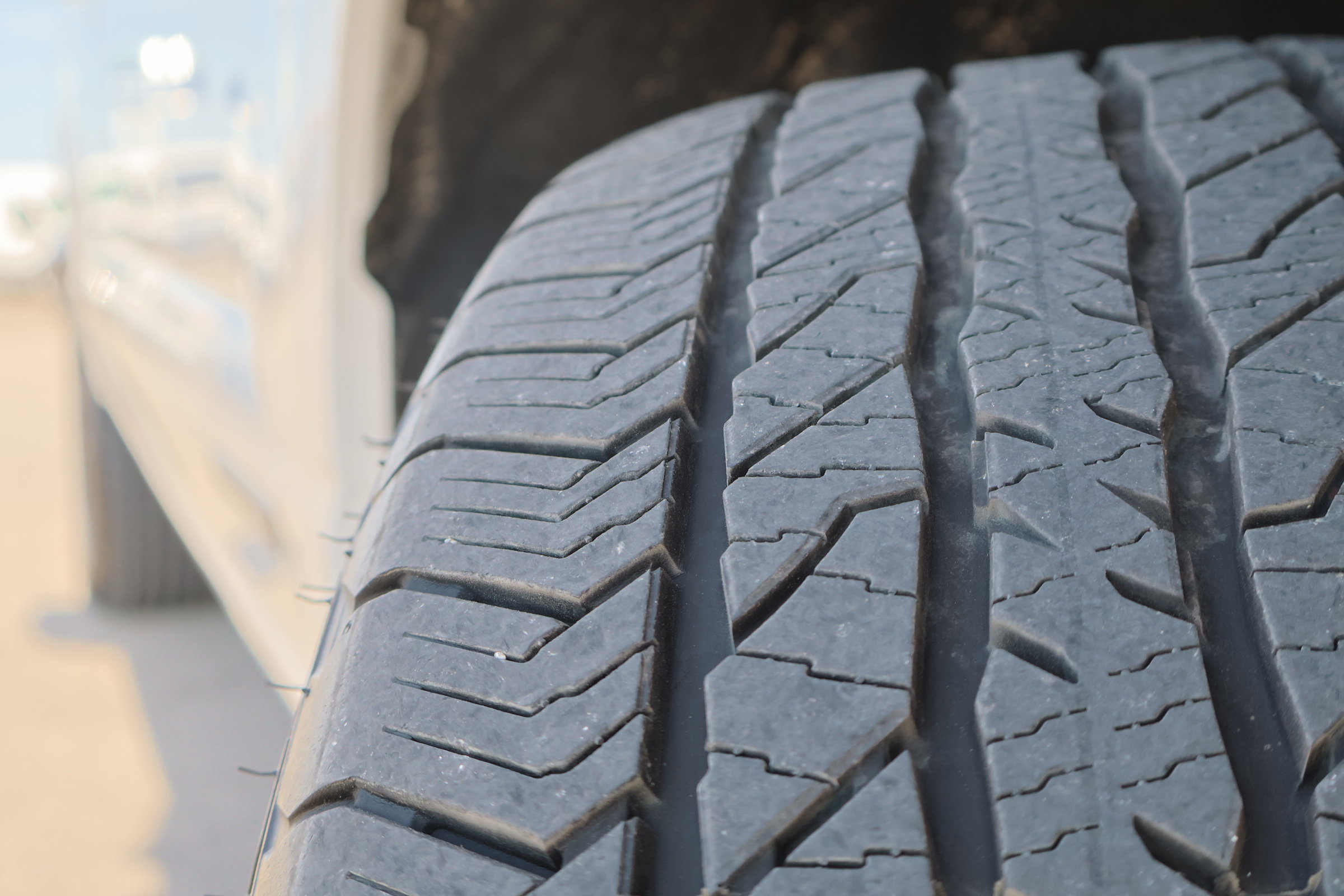 Certified 2025 Ford F150 Platinum w/ FX4 Off-Road Package image 14