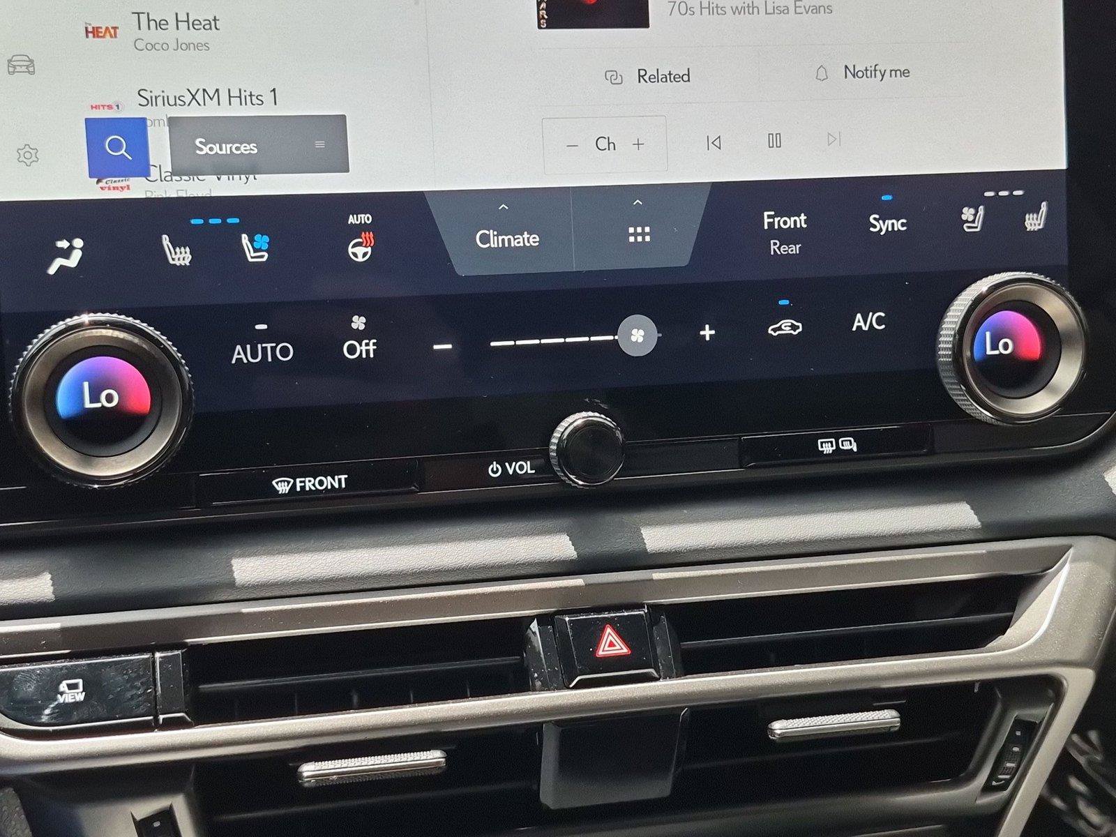 Used 2025 Lexus RX 350 Premium w/ Convenience Package FWD image 16