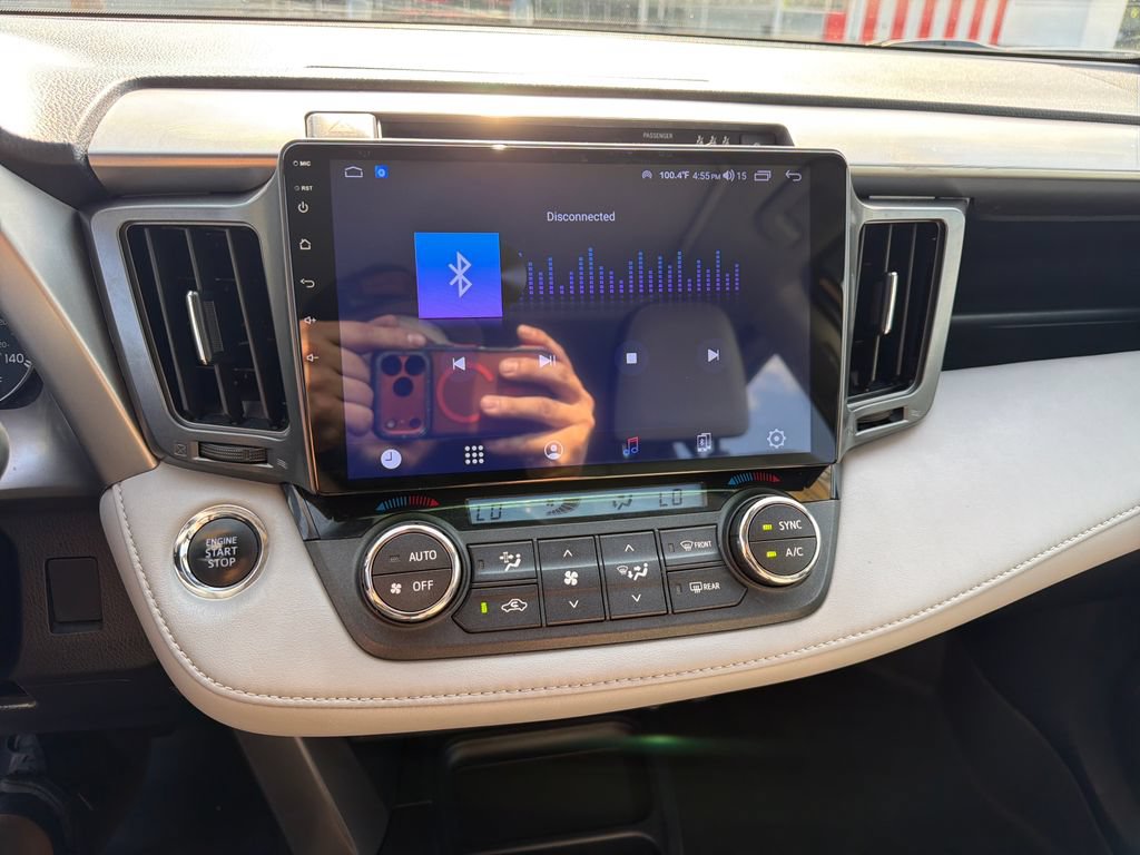 Used 2017 Toyota RAV4 Limited FWD image 27