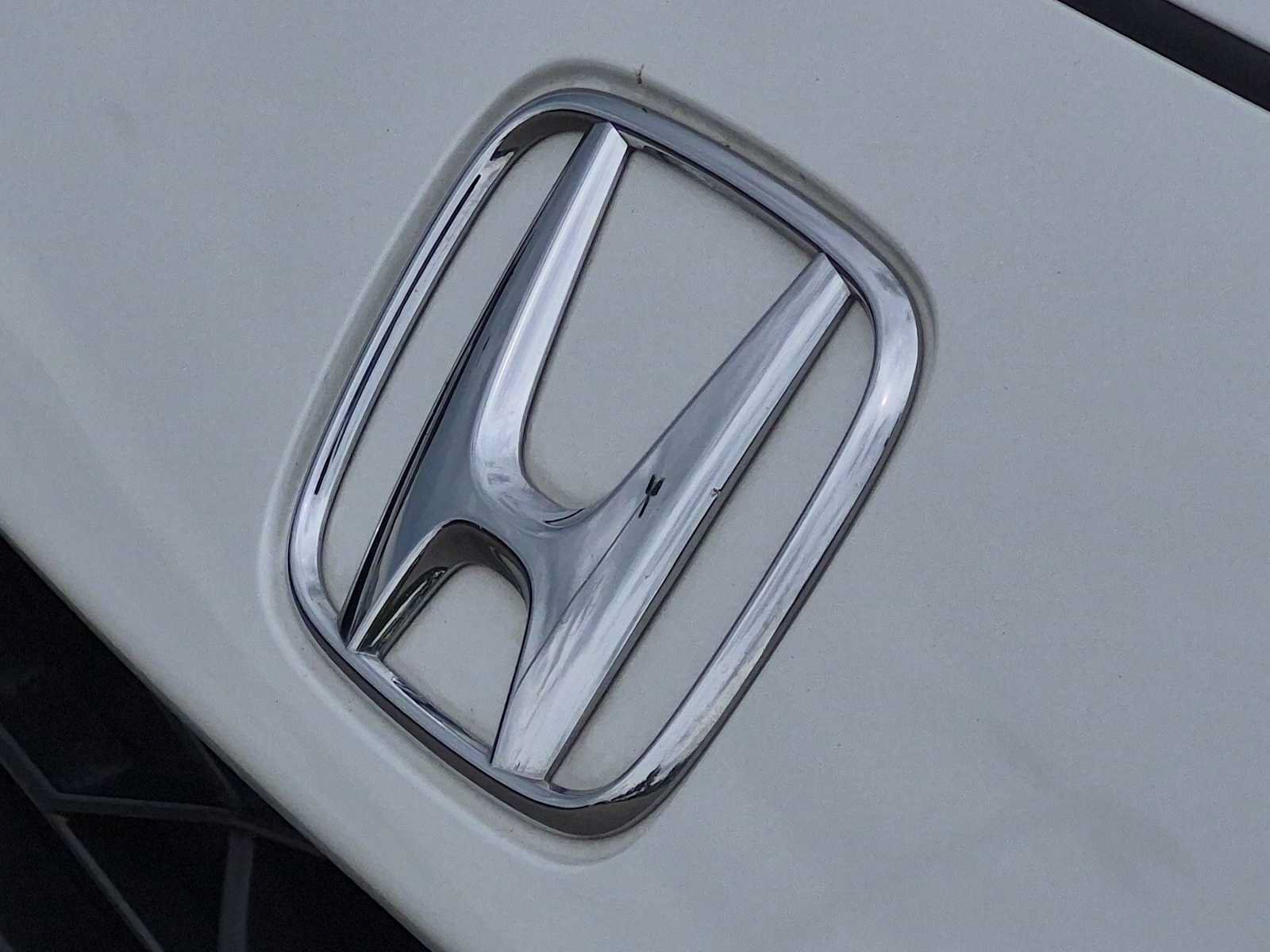 Certified 2025 Honda HR-V LX image 13