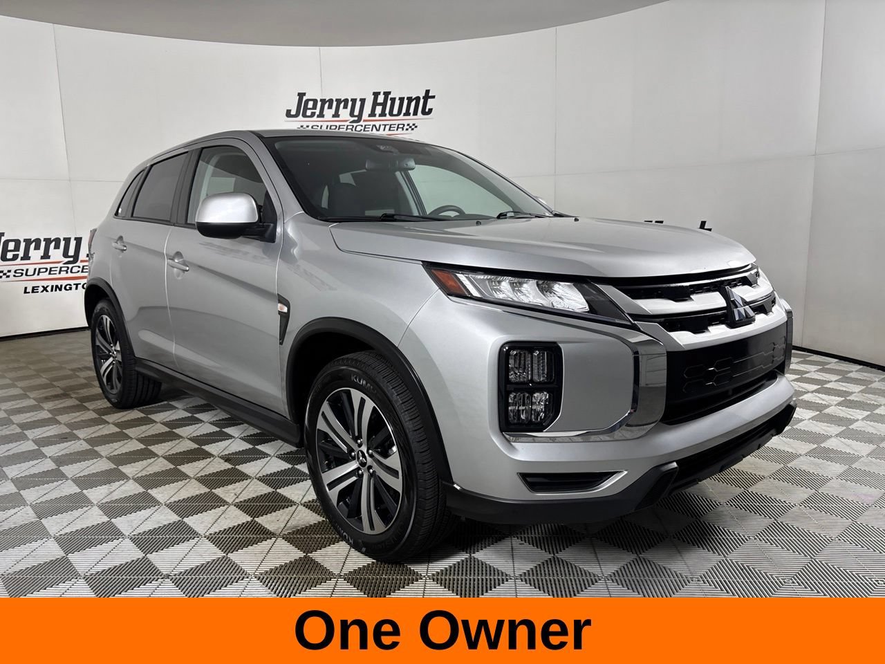 Used 2025 Mitsubishi Outlander Sport ES AWD/4WD image 4