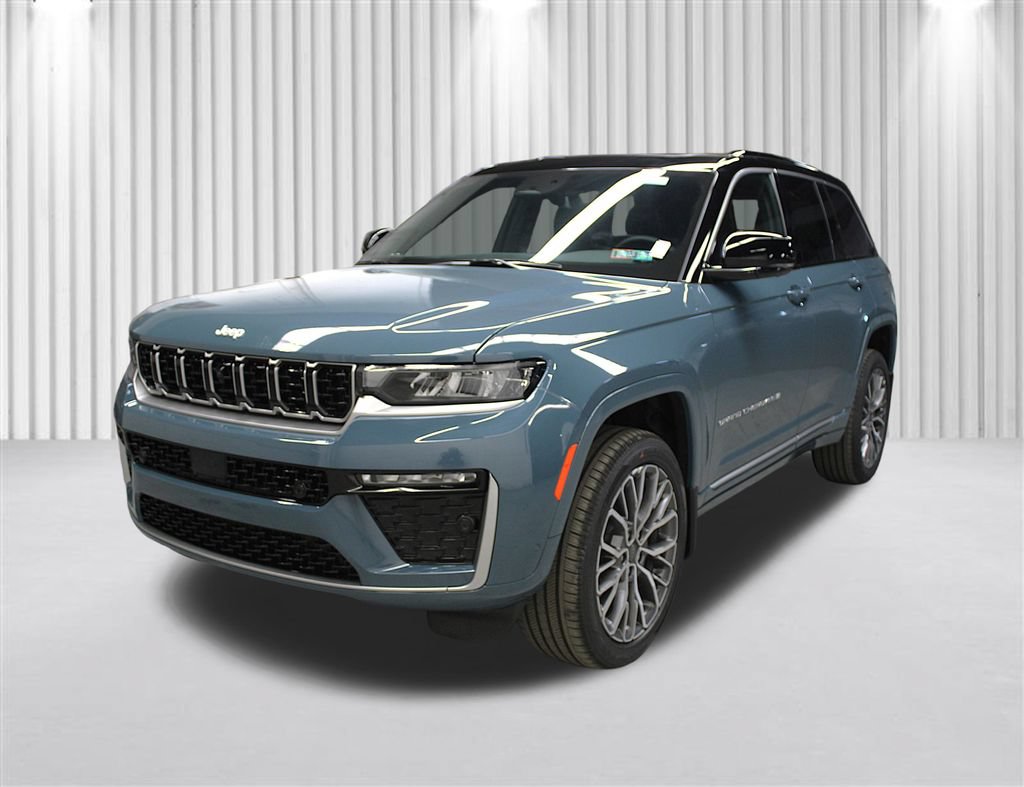 New 2026 Jeep Grand Cherokee Summit w/ MOPAR Finishing Package AWD/4WD image 8