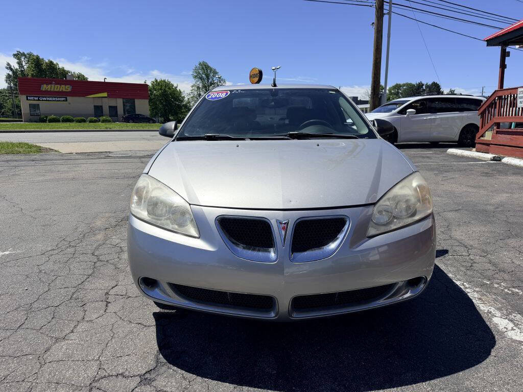 Used 2008 Pontiac G6 Sedan w/ G6 Preferred Package FWD image 2