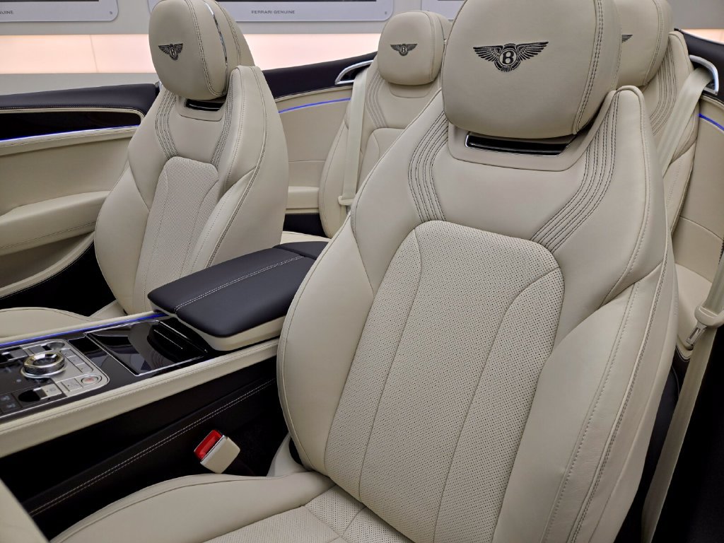 New 2027 Bentley Continental GTC AWD/4WD image 29