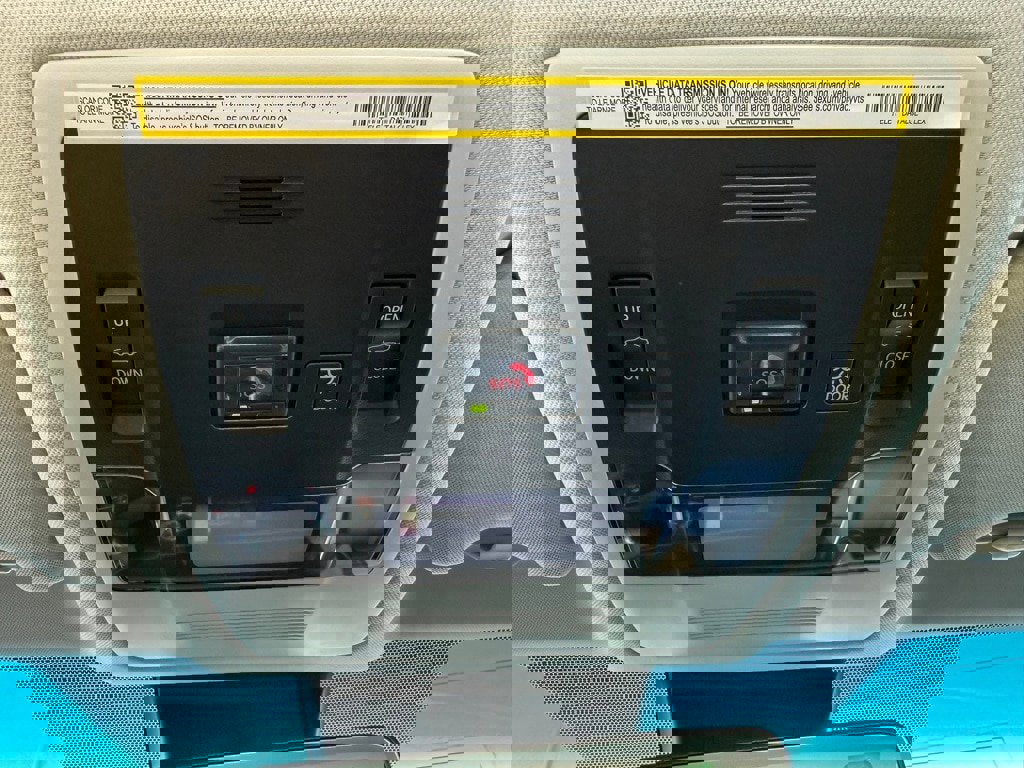 Certified 2025 Lexus ES 350 Base image 30