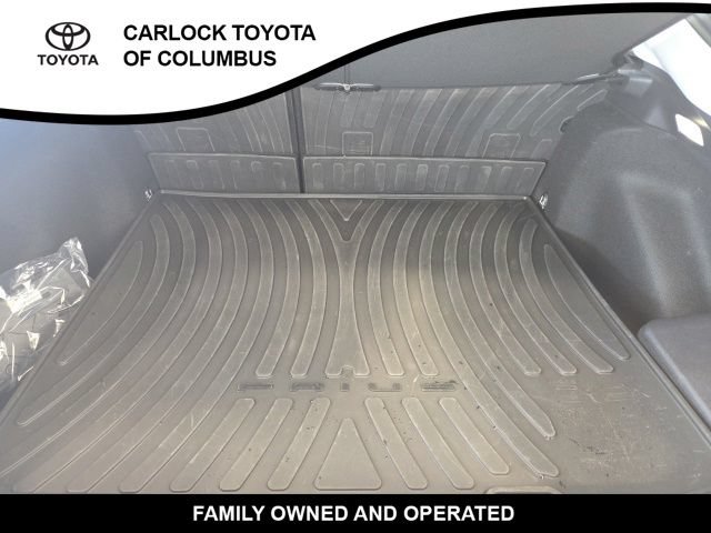 Used 2024 Toyota Prius XLE AWD/4WD image 16
