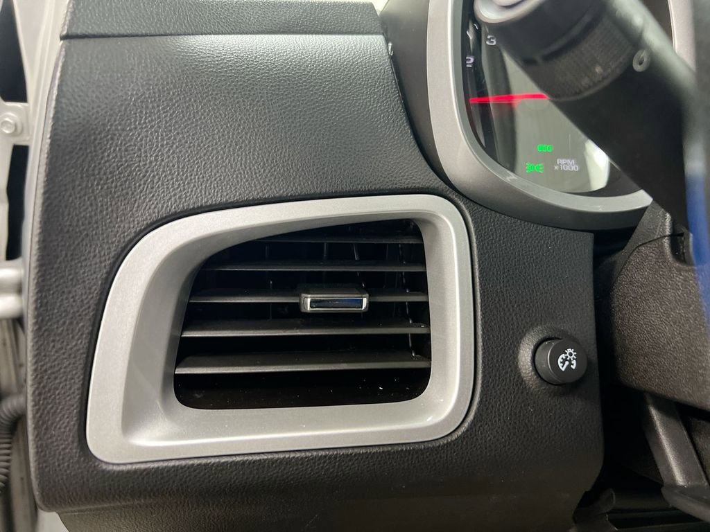 Used 2012 Chevrolet Equinox LS image 17