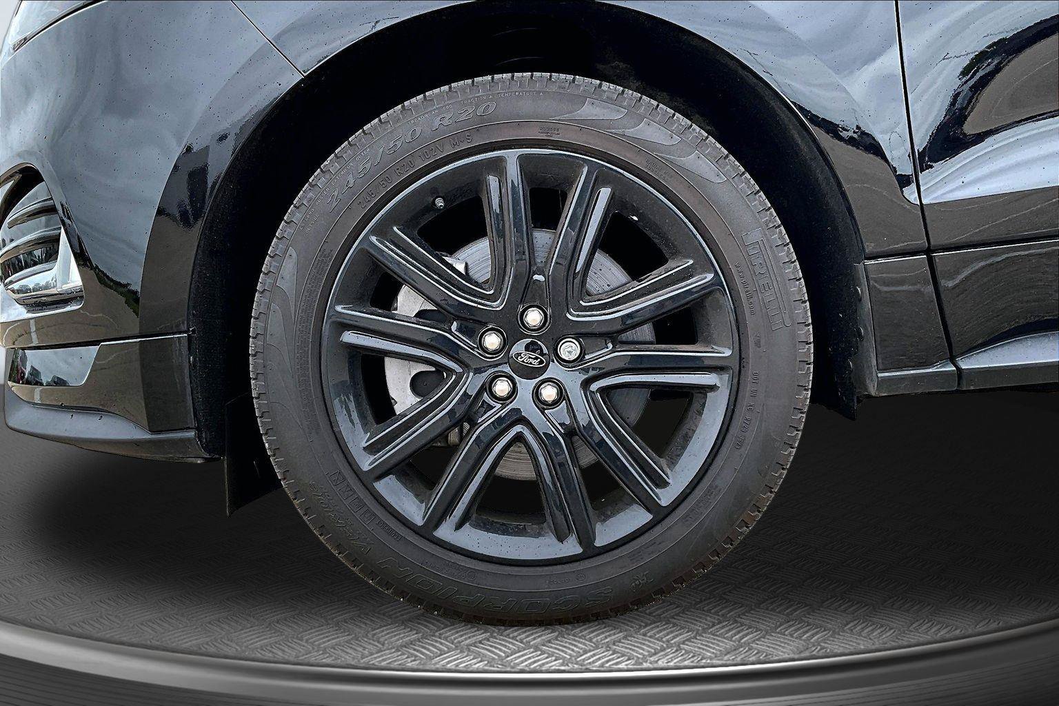 Used 2024 Ford Edge ST-Line AWD/4WD image 9