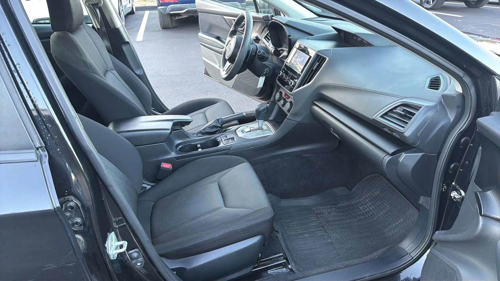 Used 2021 Subaru Impreza 2.0i Premium image 10