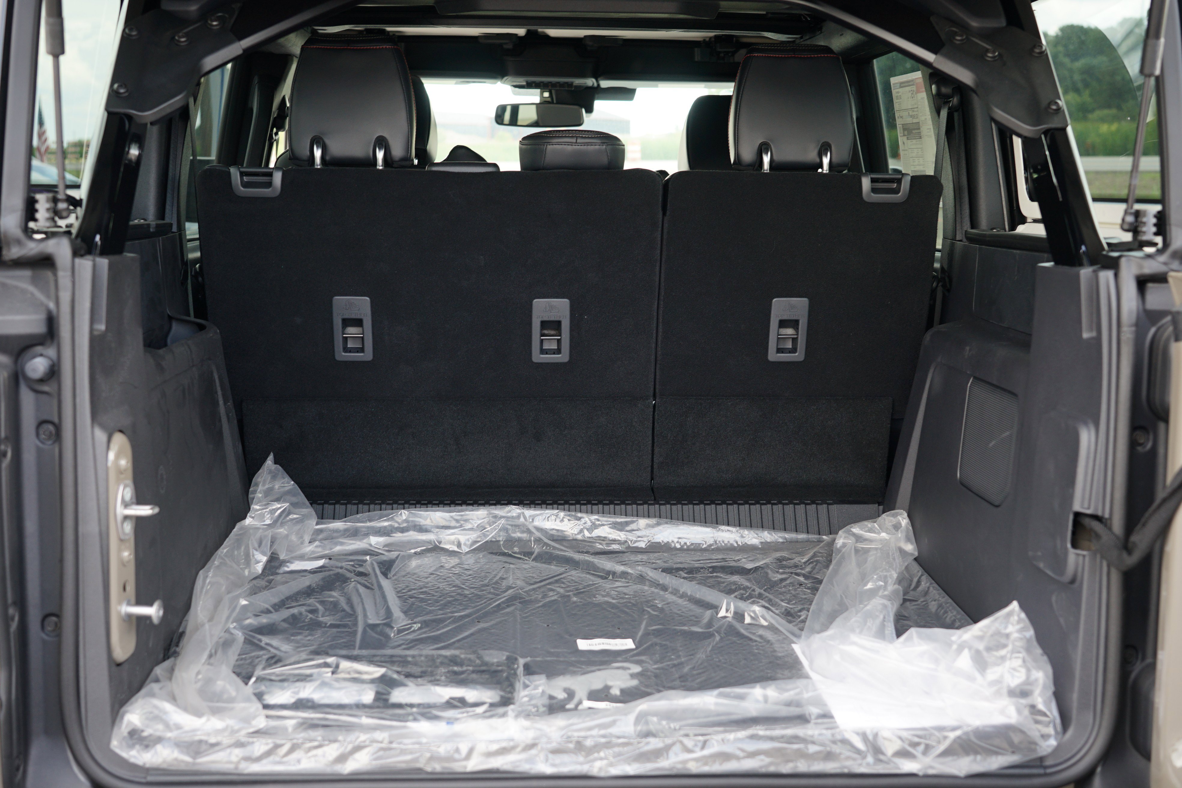 New 2025 Ford Bronco Raptor image 28