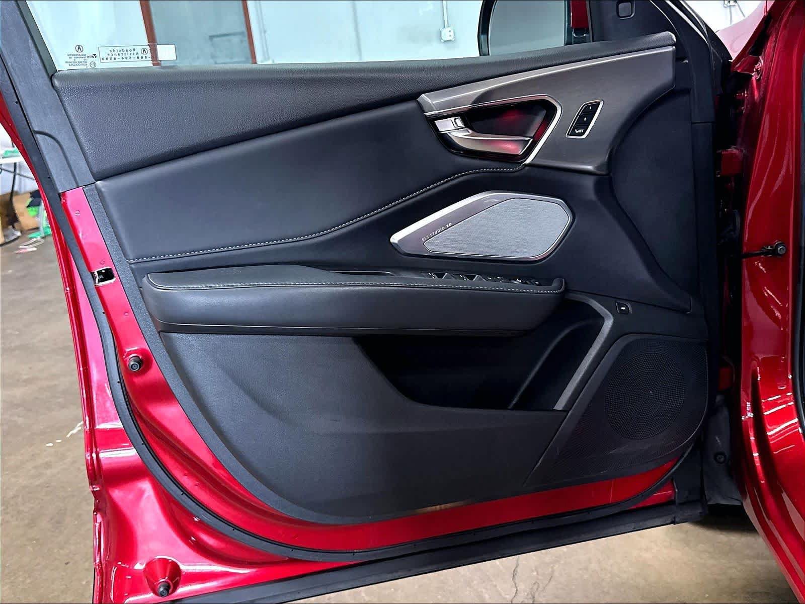 Used 2020 Acura RDX w/ Advance Package FWD image 25