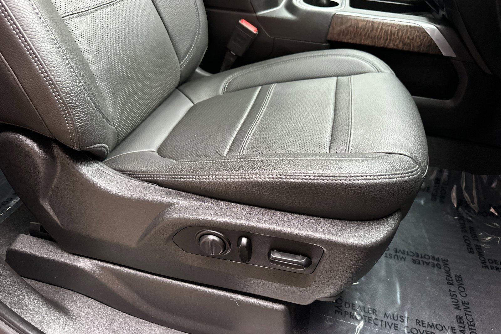 Certified 2020 GMC Sierra 1500 Denali w/ Denali Ultimate Package image 23