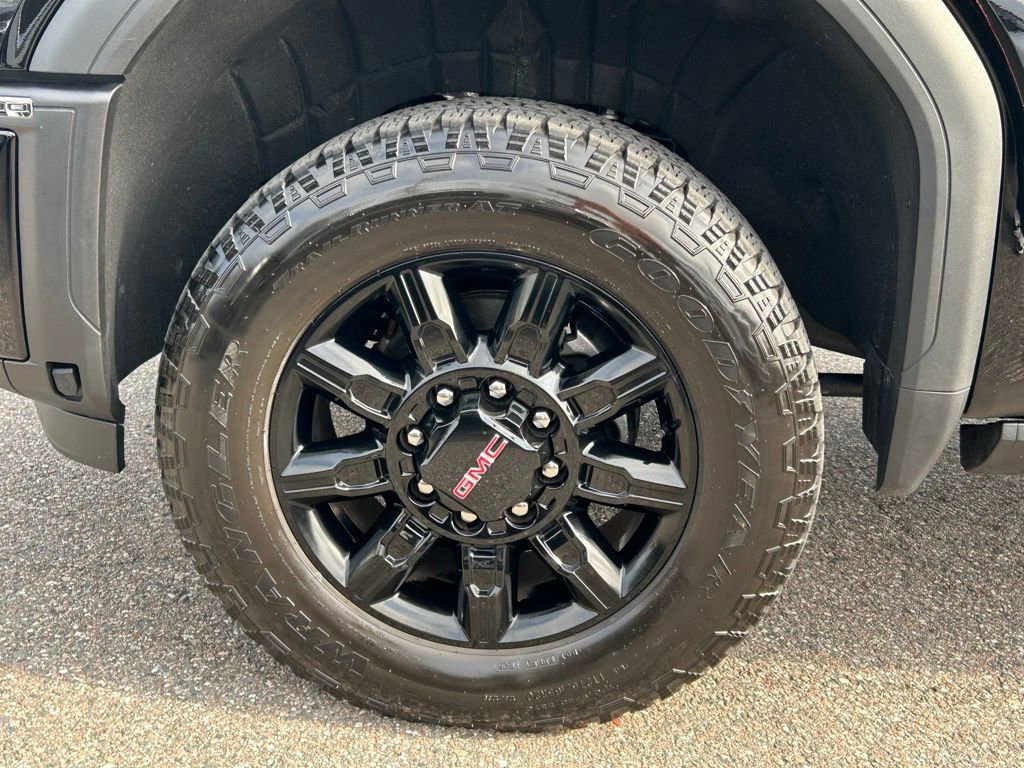 Used 2025 GMC Sierra 2500 AT4 w/ AT4 Premium Plus Package image 70