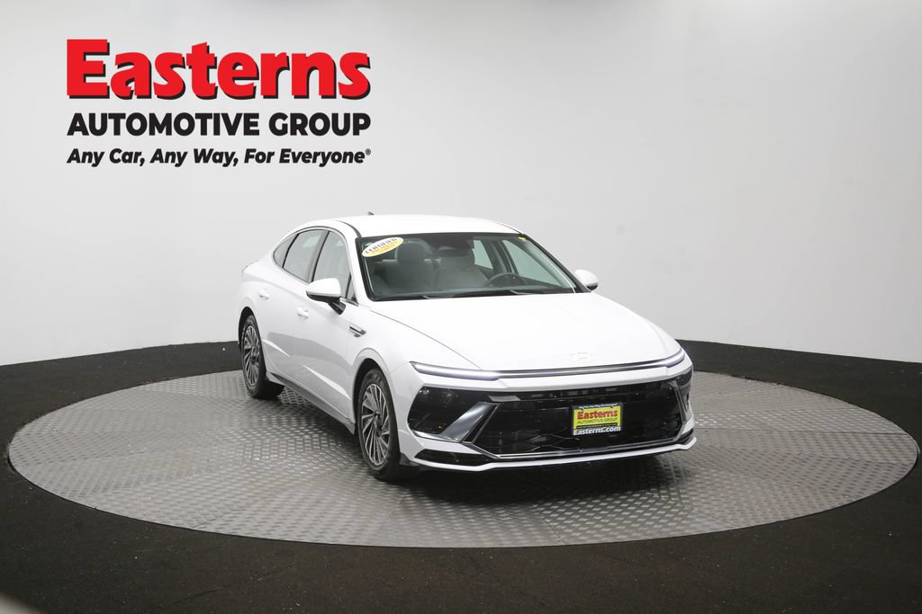 Used 2025 Hyundai Sonata SEL FWD image 50