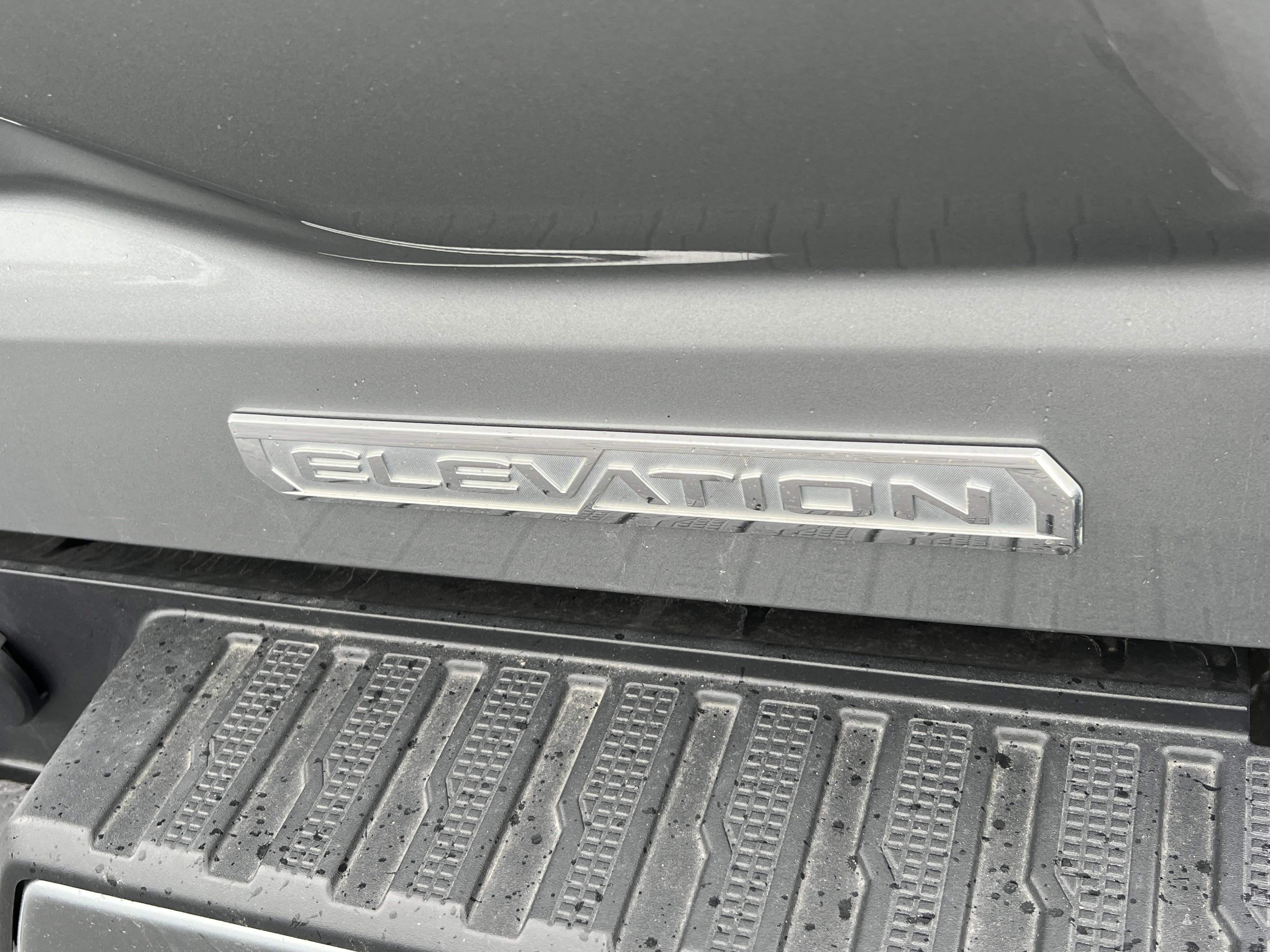 Used 2023 GMC Sierra 1500 Elevation w/ X31 Off-Road Package image 9