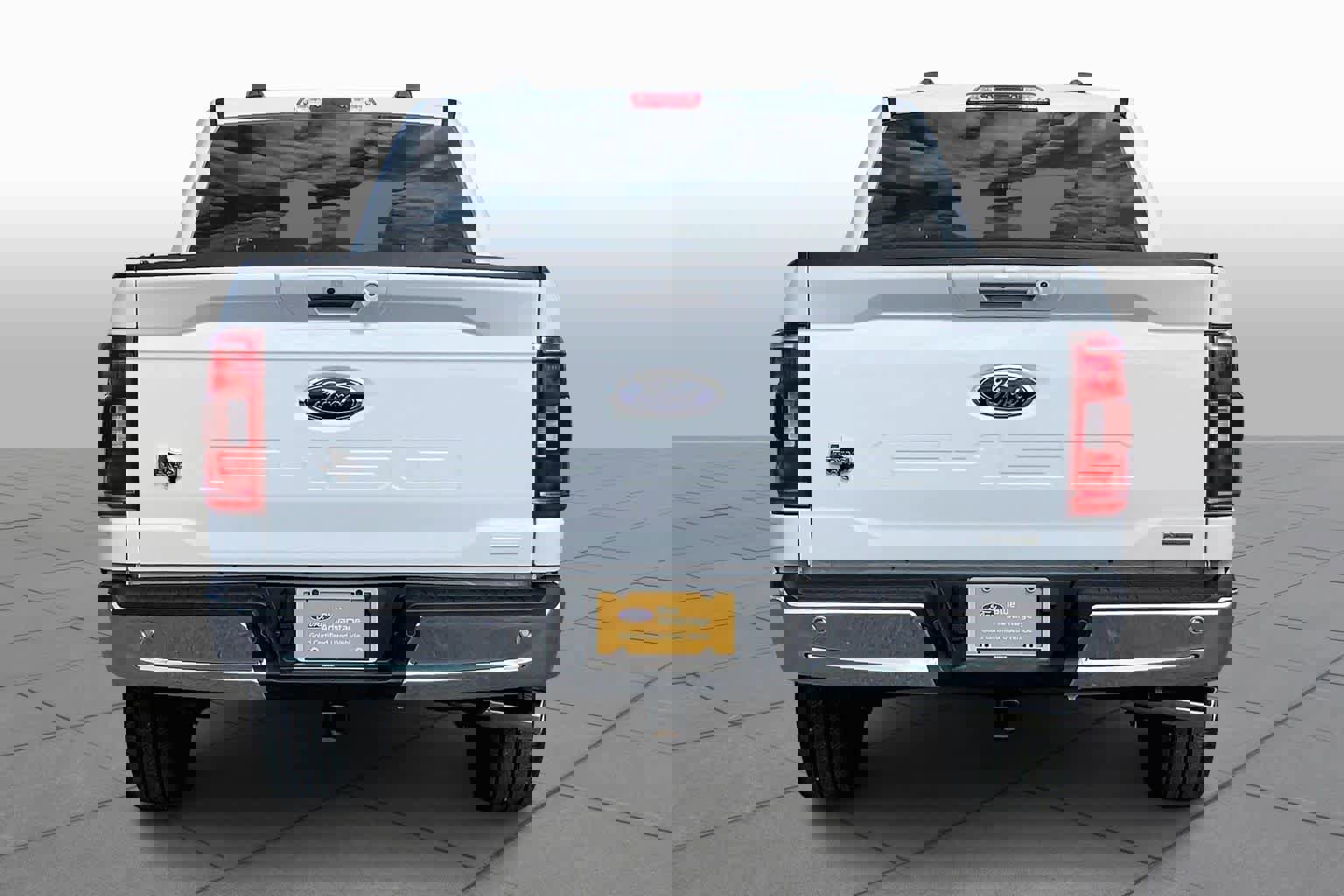 Certified 2023 Ford F150 XLT w/ Equipment Group 302A High image 4