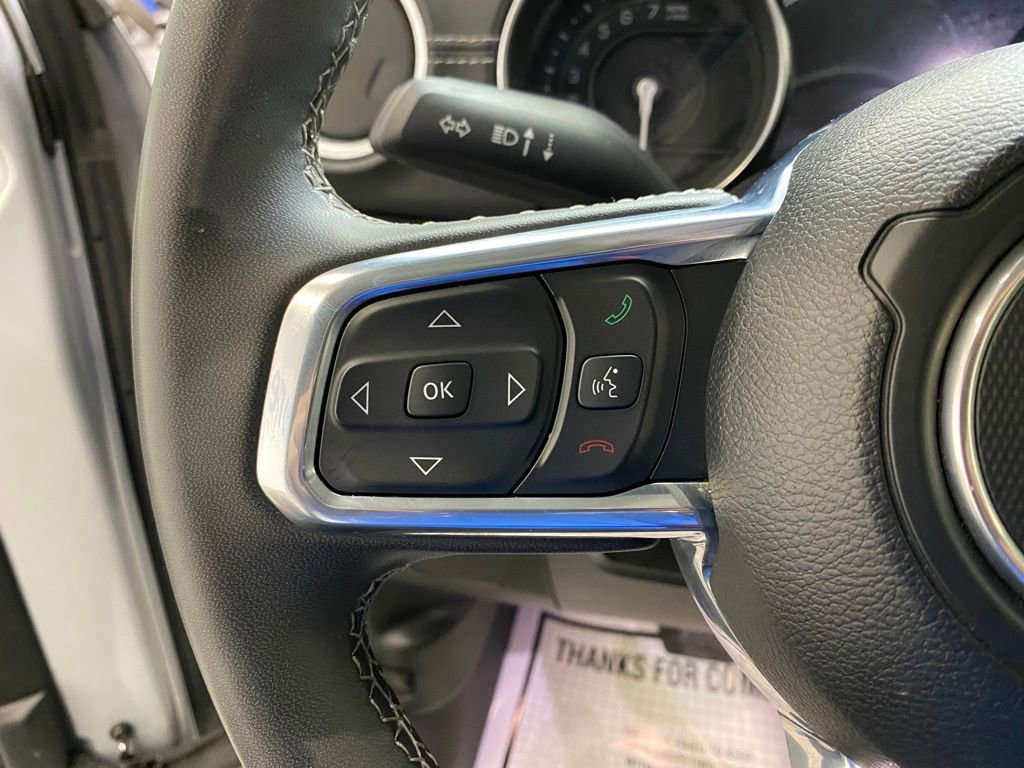 Used 2023 Jeep Wrangler Unlimited Sahara AWD/4WD image 29