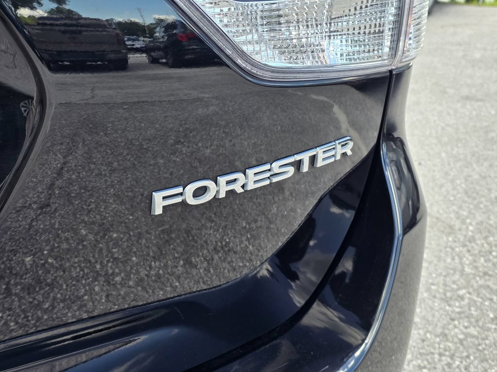 Used 2024 Subaru Forester Premium AWD/4WD image 8