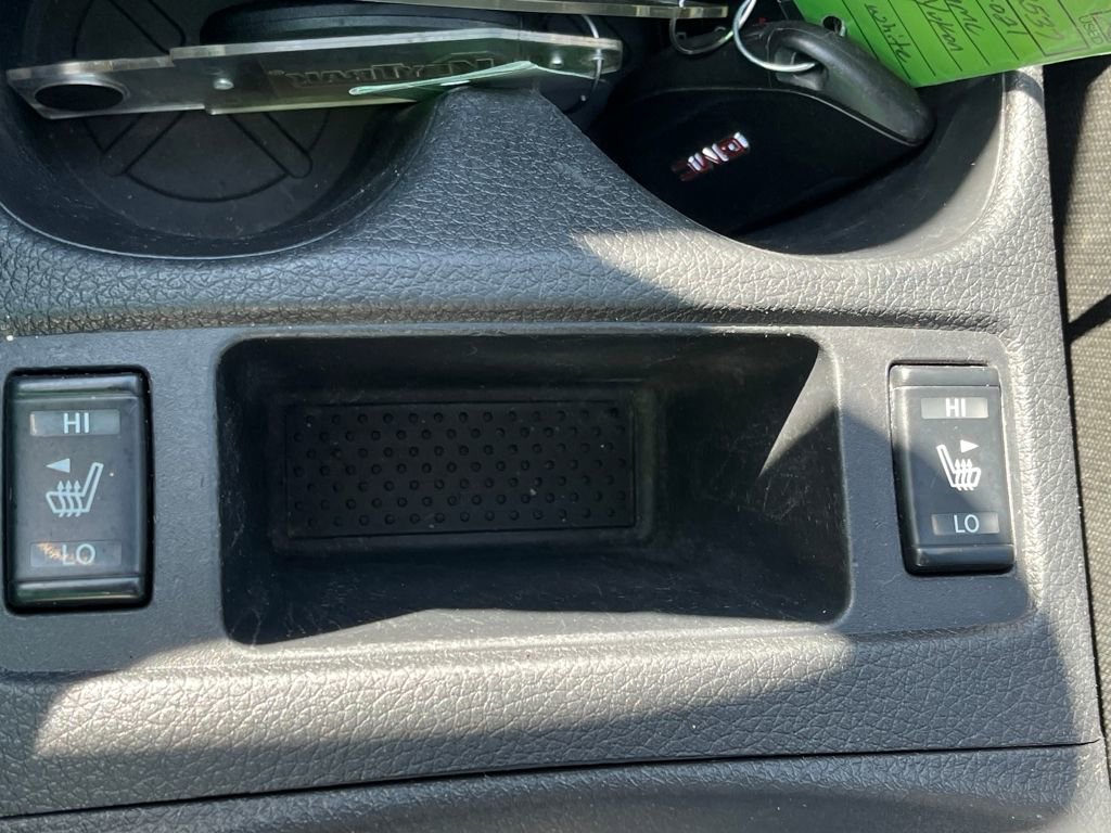 Used 2017 Nissan Rogue SL w/ SL Premium Package image 27