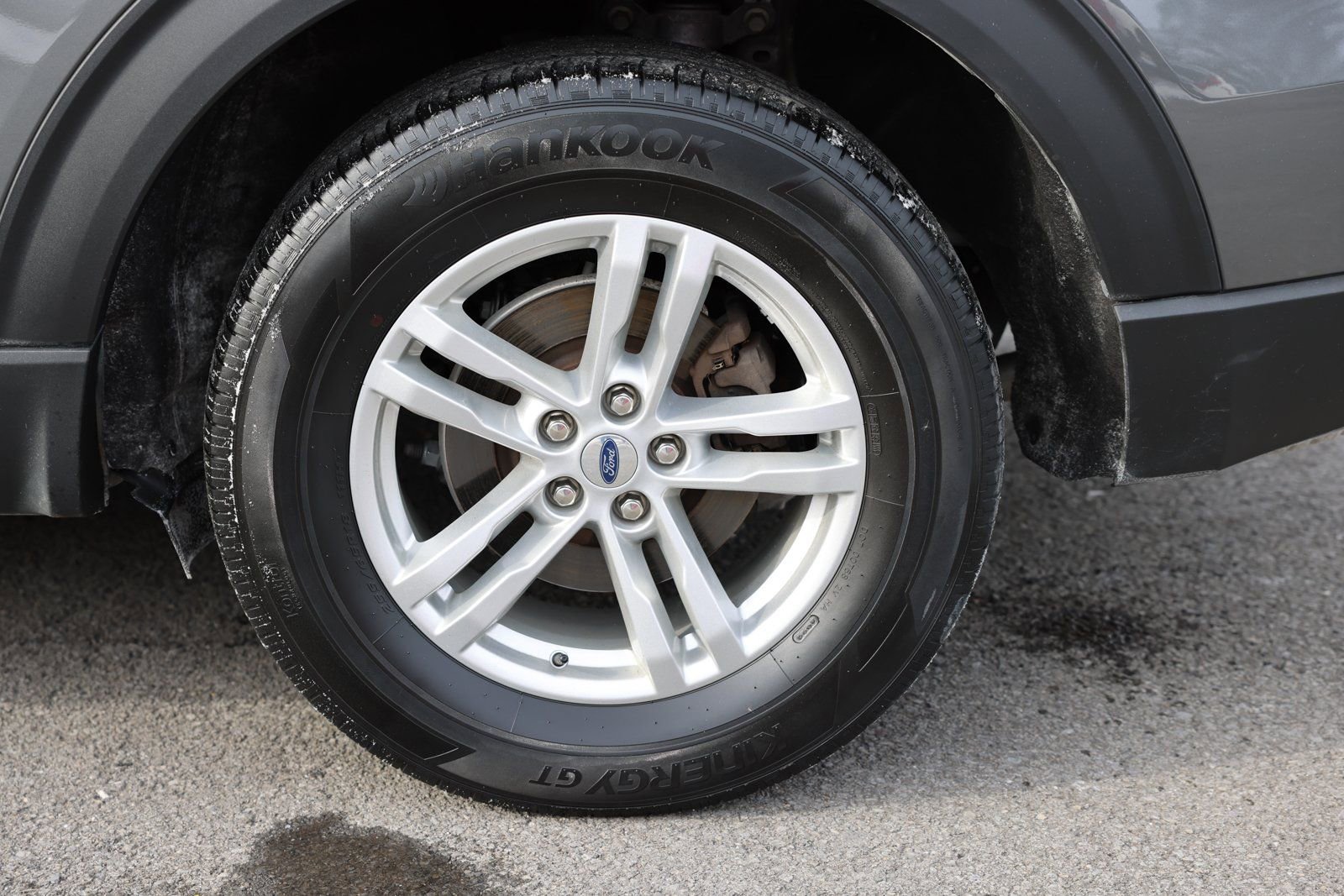 Certified 2023 Ford Explorer XLT w/ Equipment Group 202A image 29