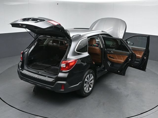 Used 2019 Subaru Outback 2.5i Touring w/ Popular Package #3A AWD/4WD image 60