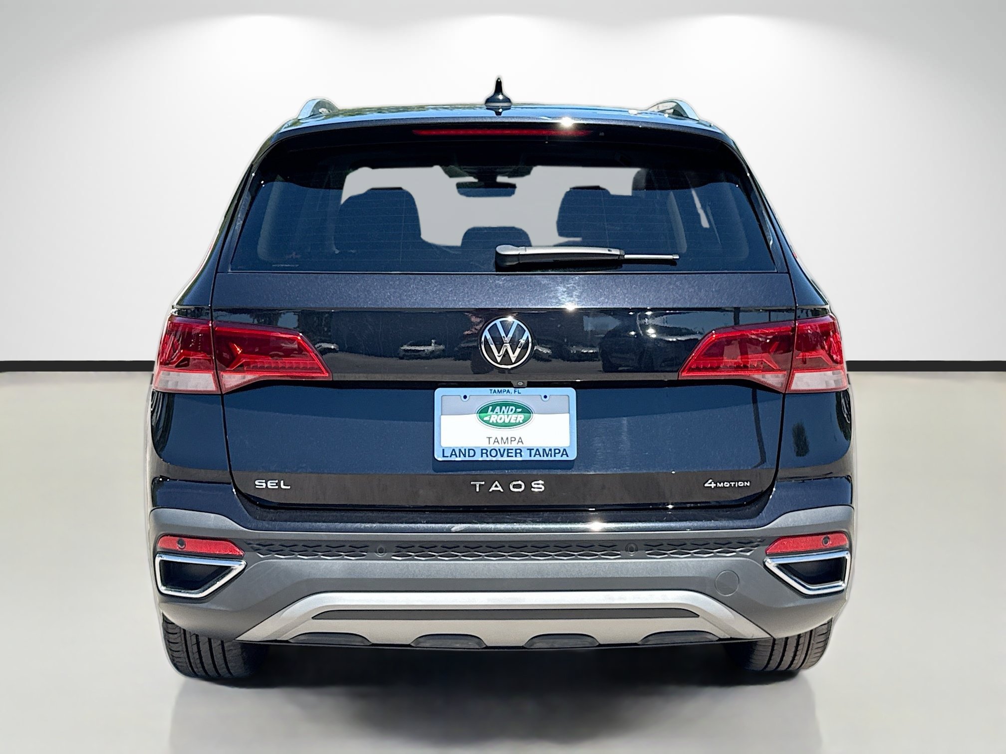 Used 2022 Volkswagen Taos SEL AWD/4WD image 4