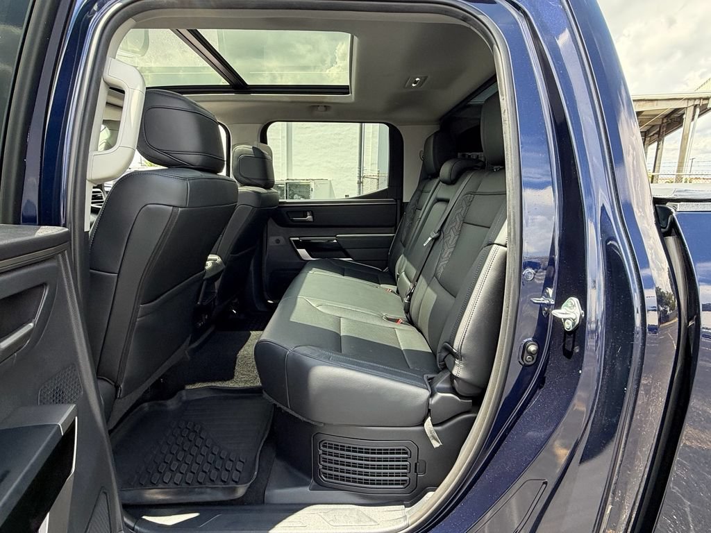 Used 2024 Toyota Tundra Limited AWD/4WD image 11