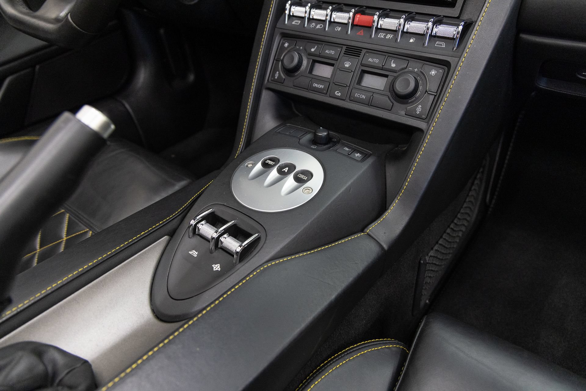 Used 2013 Lamborghini Gallardo LP 550-2 RWD image 29