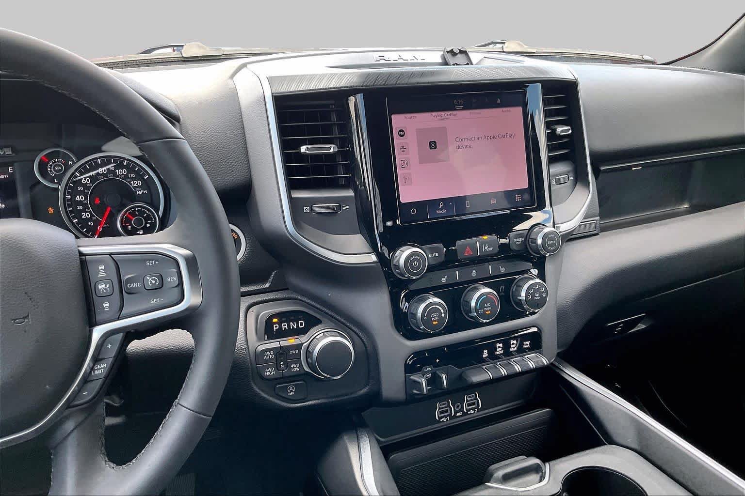 Used 2025 RAM 1500 Big Horn w/ Night Edition AWD/4WD image 7