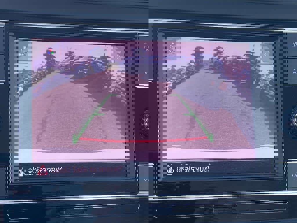 Used 2024 Volkswagen Jetta SE image 16