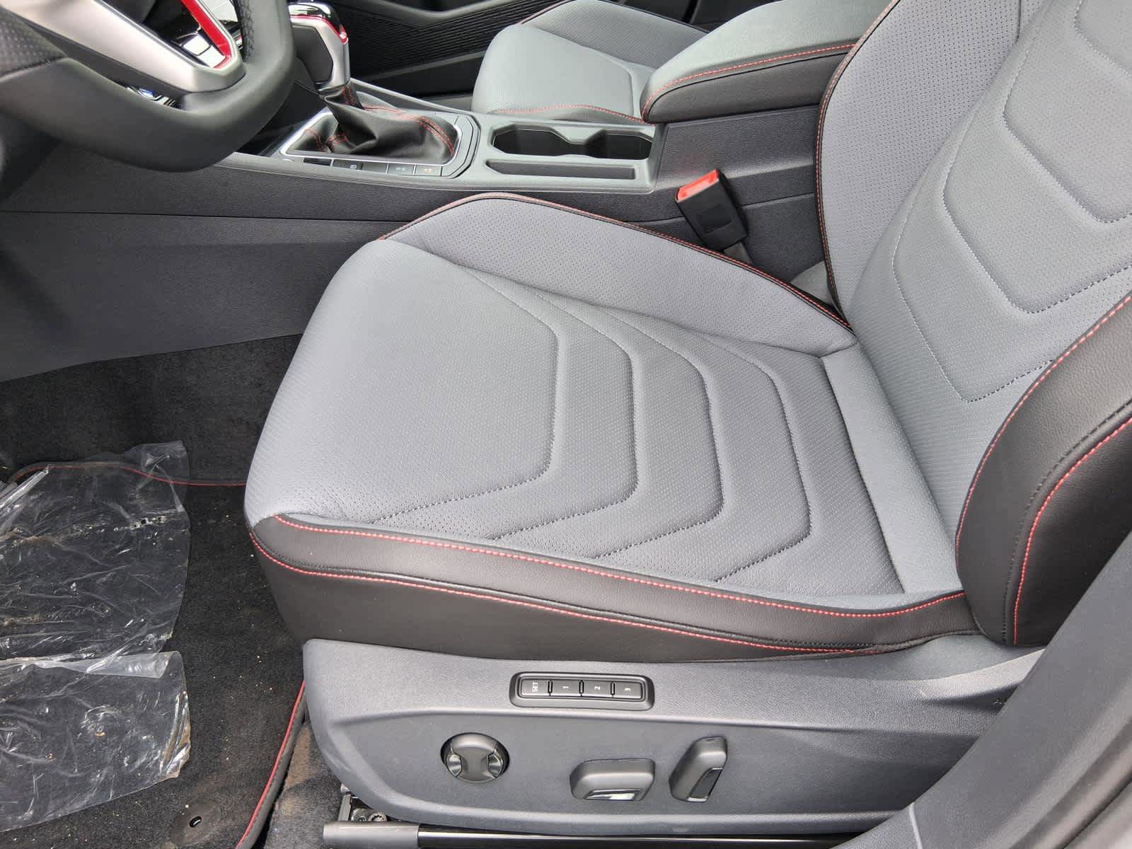 New 2026 Volkswagen Jetta GLI Autobahn FWD image 24