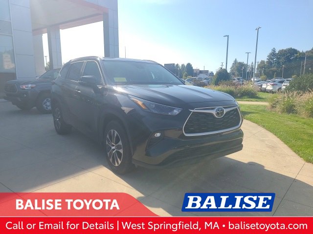Used 2024 Toyota Highlander XLE video 1