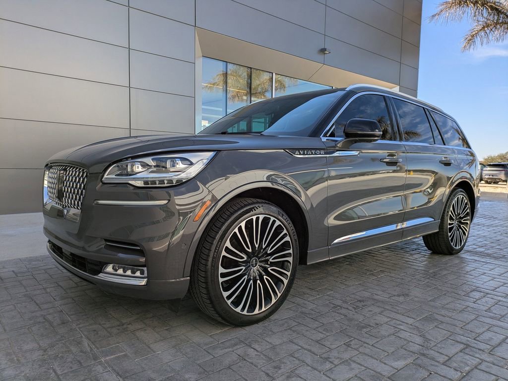 Certified 2023 Lincoln Aviator Black Label w/ Class IV Trailer Tow Package image 8