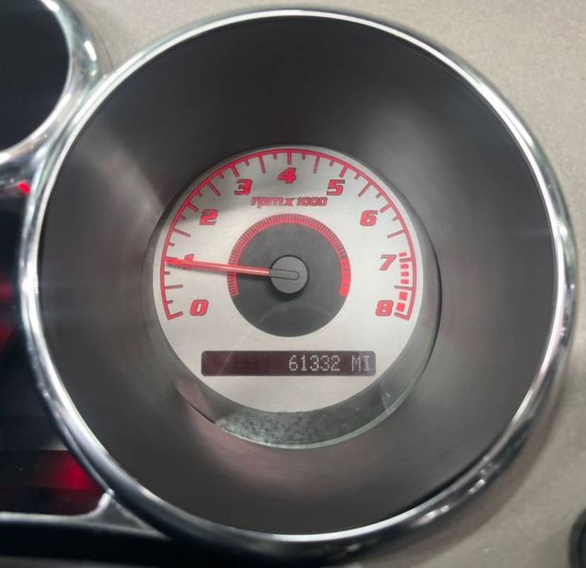 Used 2007 Pontiac Solstice Convertible w/ Premium Package RWD image 44