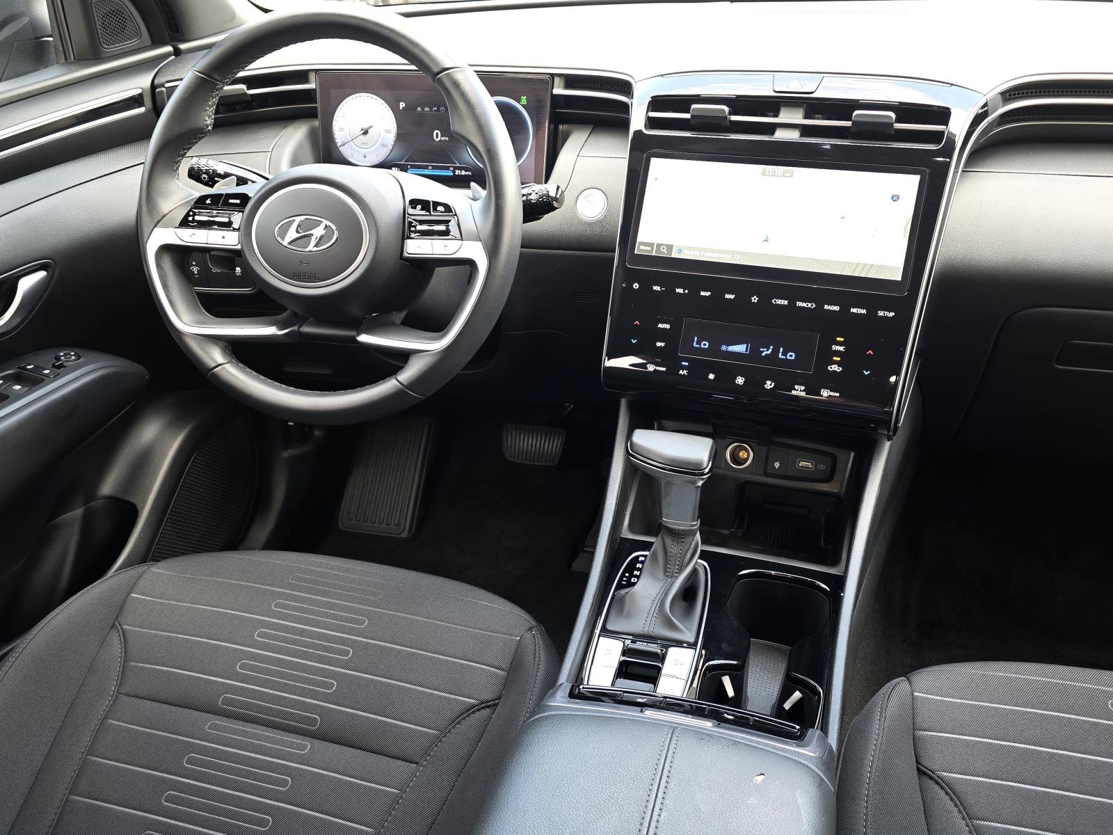 Used 2023 Hyundai Santa Cruz SEL Premium AWD/4WD image 12