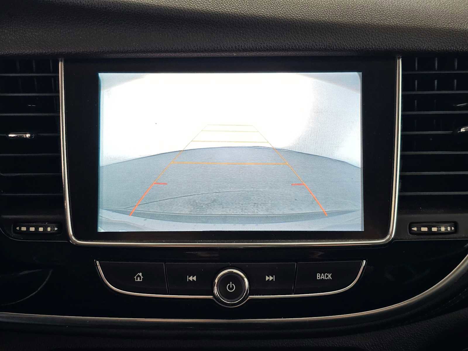 Used 2018 Buick Encore Preferred image 26