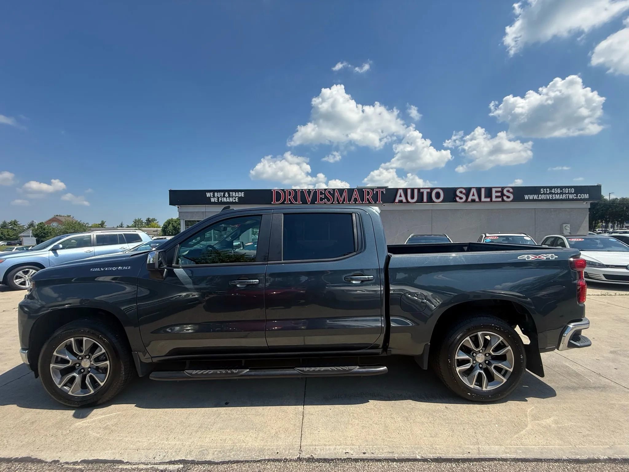 Used 2020 Chevrolet Silverado 1500 LT image 8