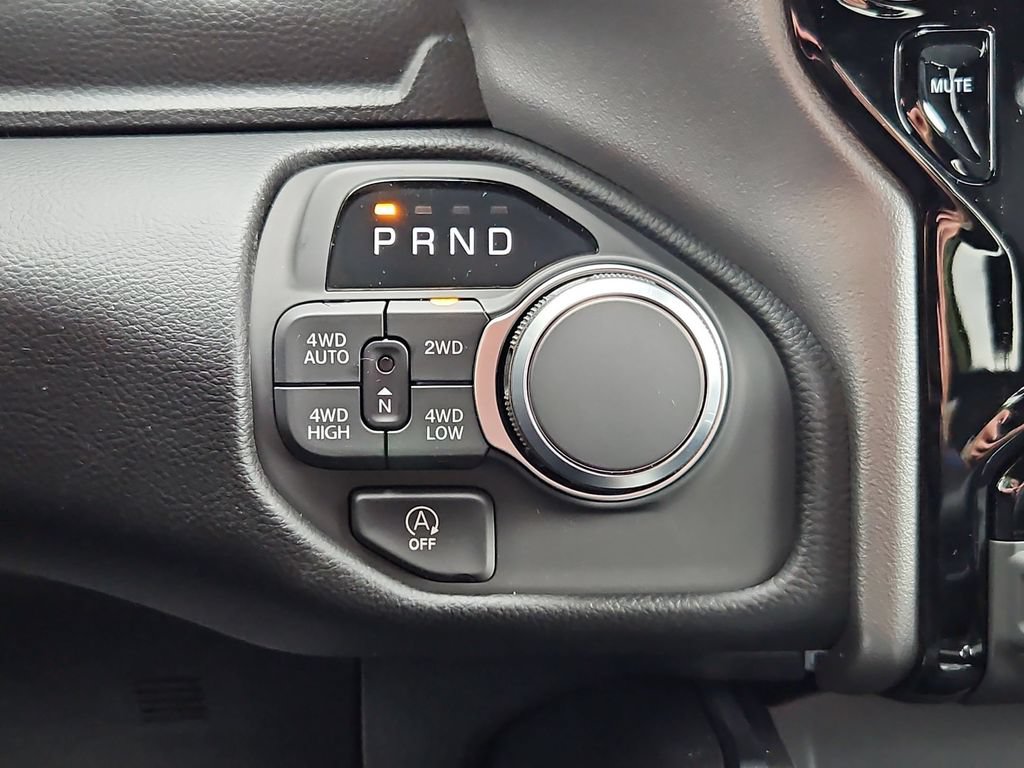 New 2026 RAM 1500 Big Horn AWD/4WD image 27