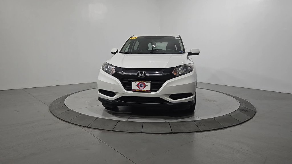 Used 2017 Honda HR-V LX image 8