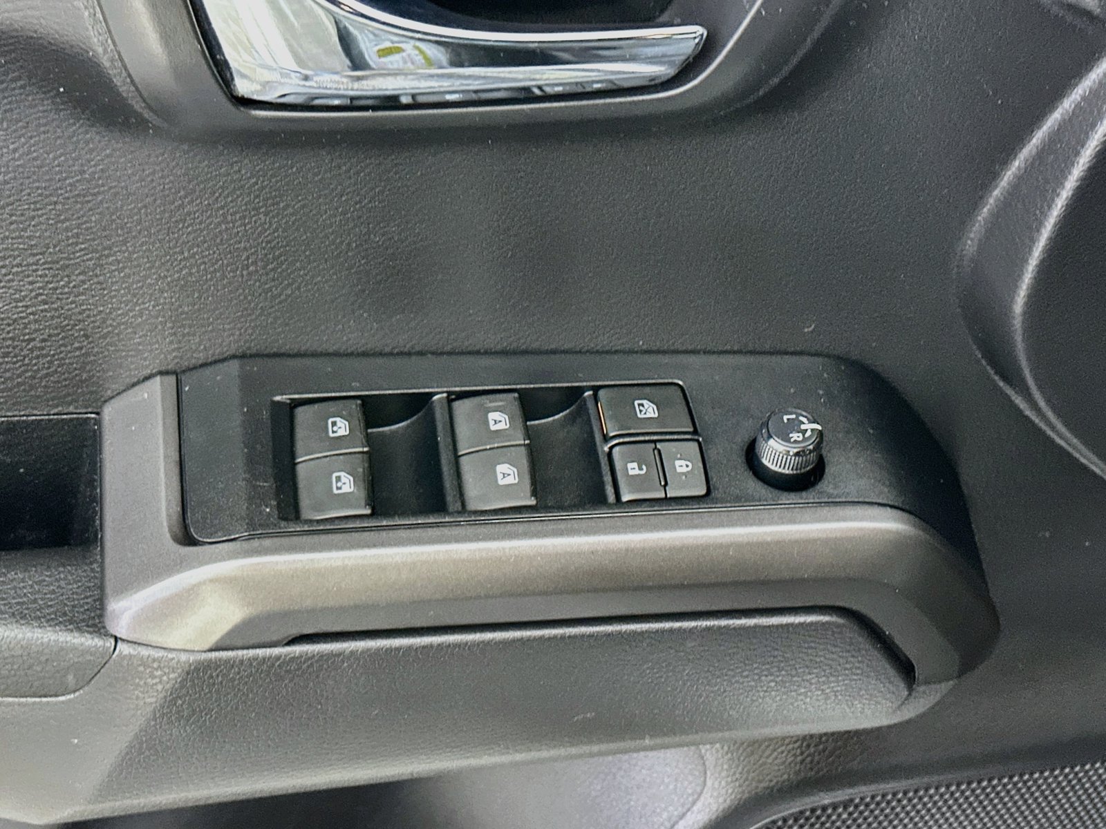 Certified 2022 Toyota Tacoma 4x4 Double Cab image 18