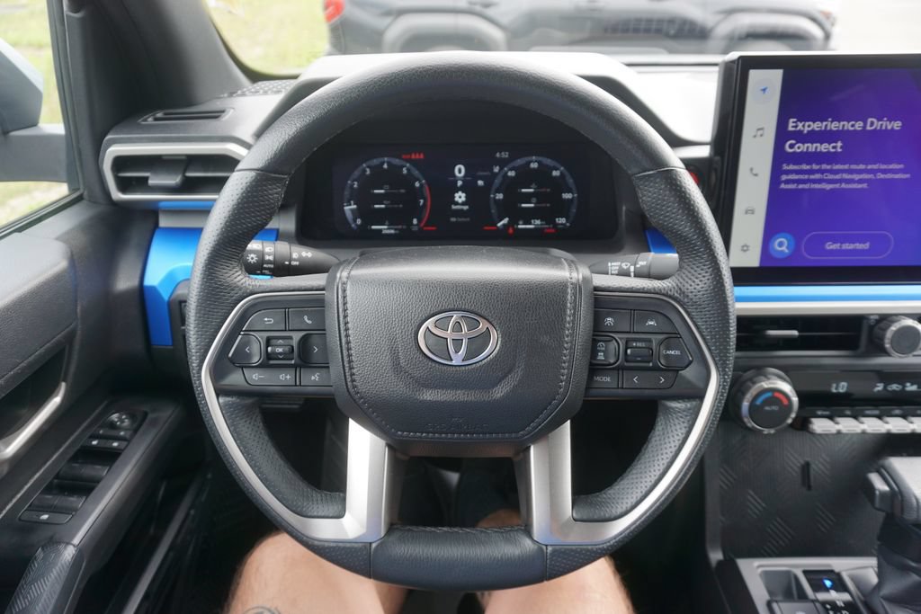 Certified 2025 Toyota Tacoma TRD Off-Road AWD/4WD image 3