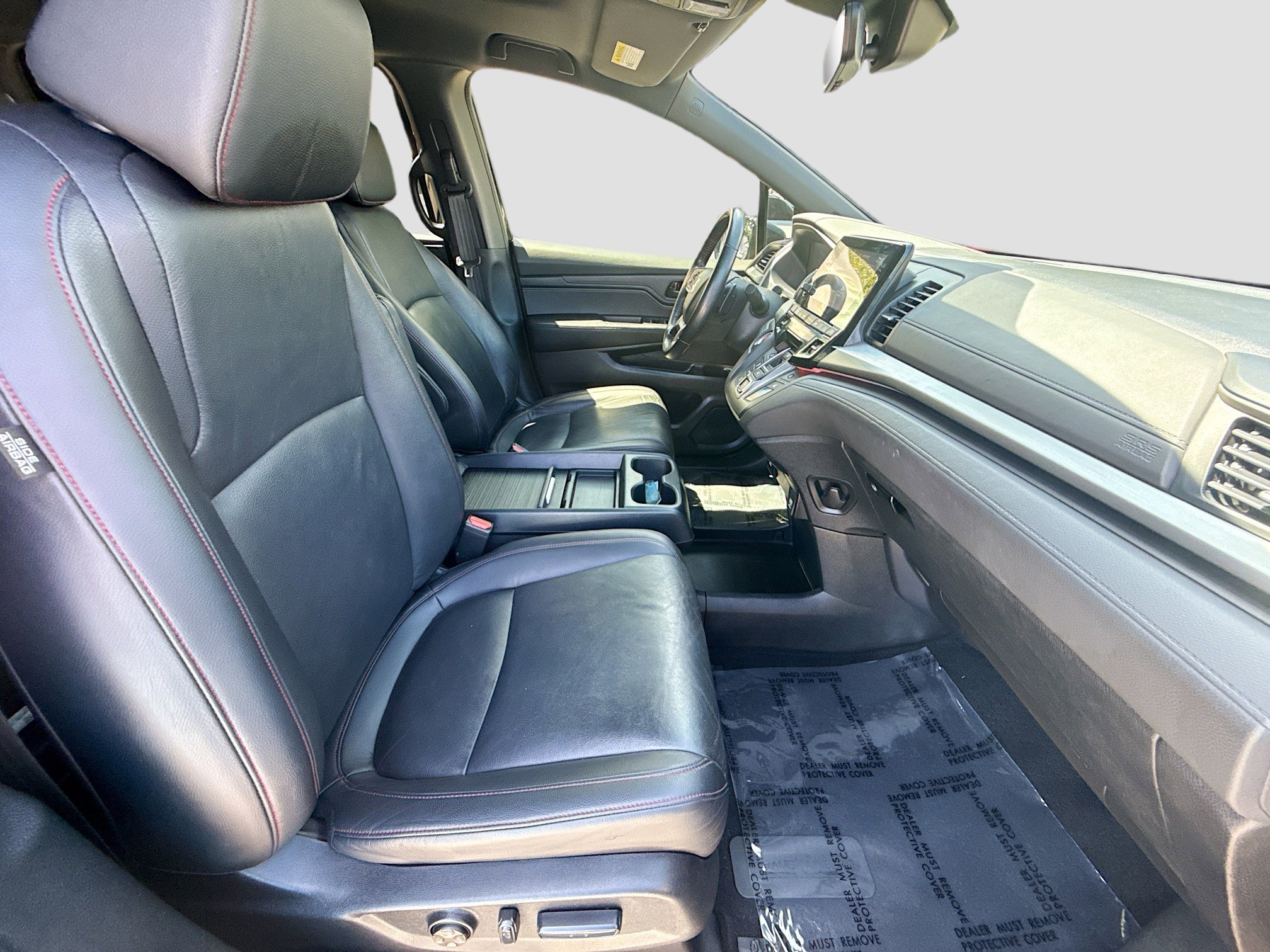 Certified 2023 Honda Odyssey Sport image 30