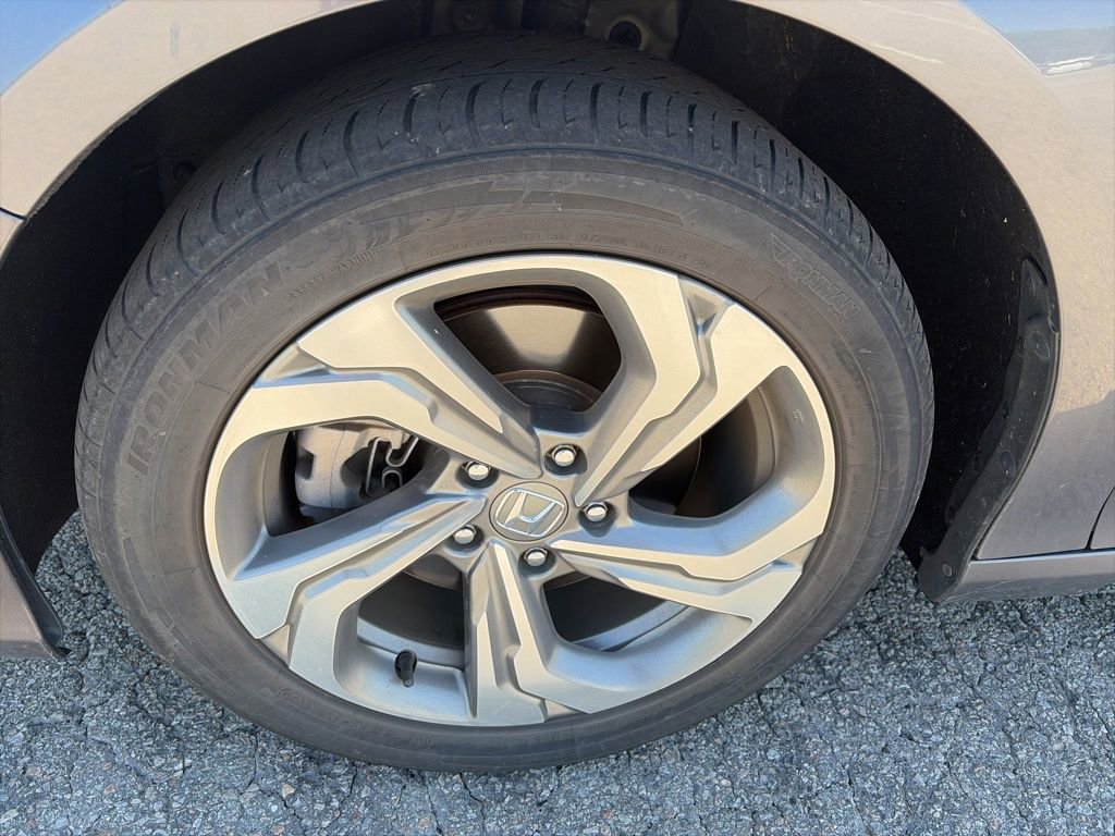 Used 2019 Honda Accord EX-L image 15