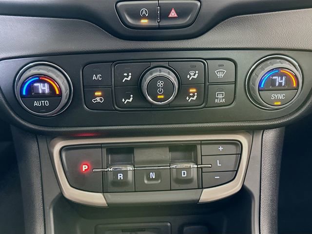 Used 2023 GMC Terrain Denali image 15