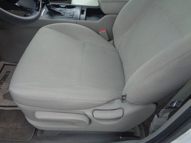 Used 2016 Kia Sedona L image 27